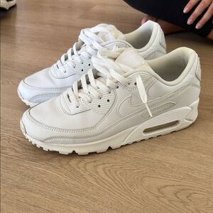 Nike White Athletic Shoes US 11